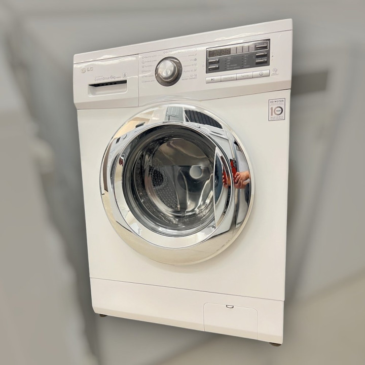 Pracka LG 6 kg, 1000 ot/min (Slim 44 cm, Direct Drive) - Nitra