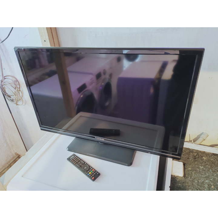 Používaný televízor Thomson 82cm
