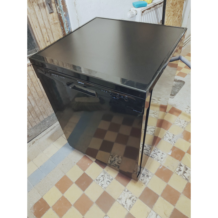 Používaná umývačka riadu Midea 60cm